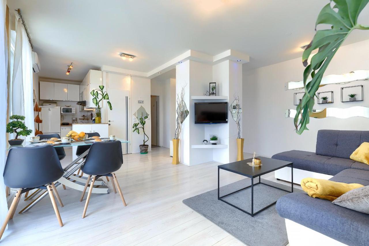 Apartamento Seny Gold Pula Exterior foto