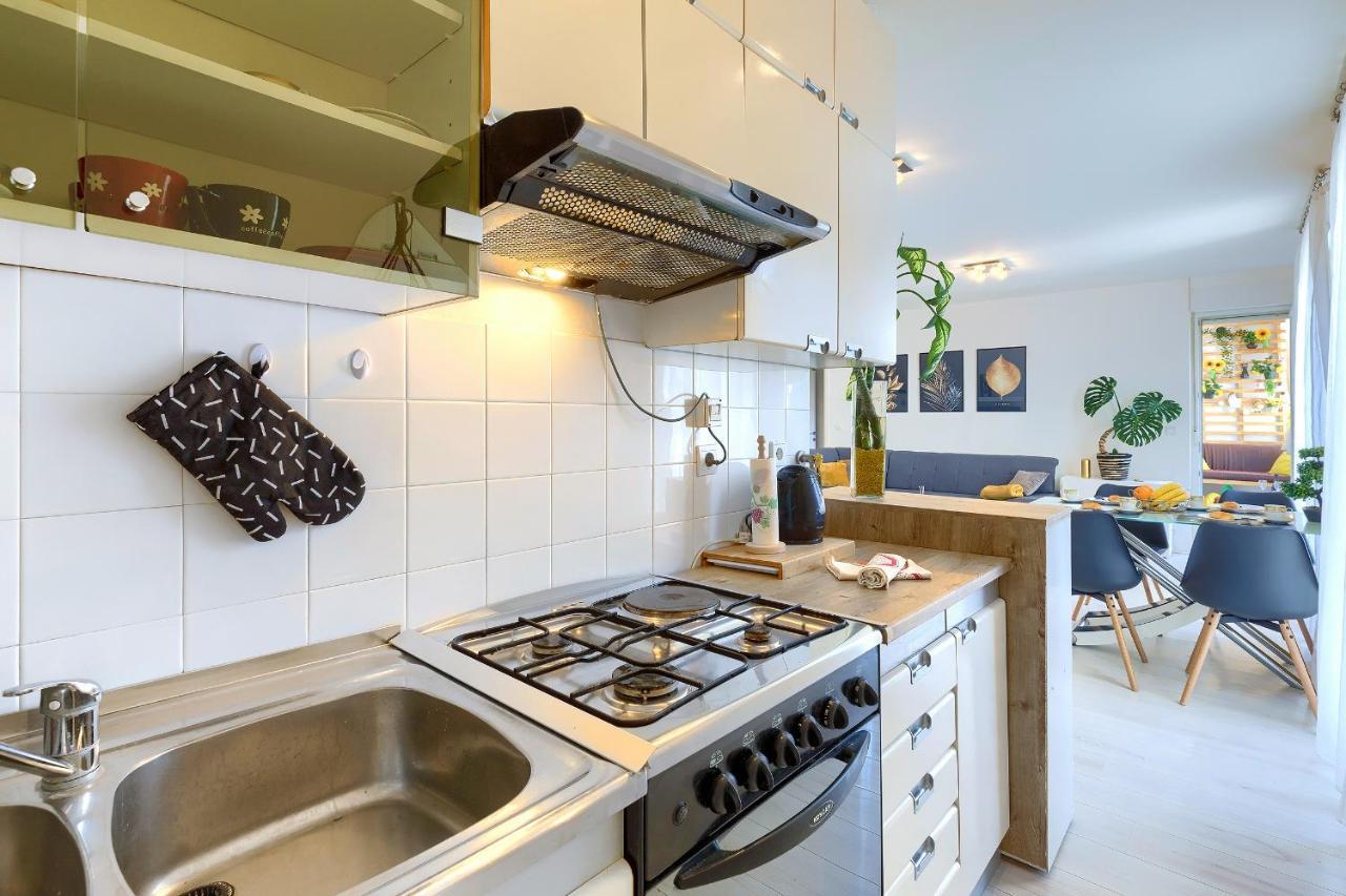 Apartamento Seny Gold Pula Exterior foto