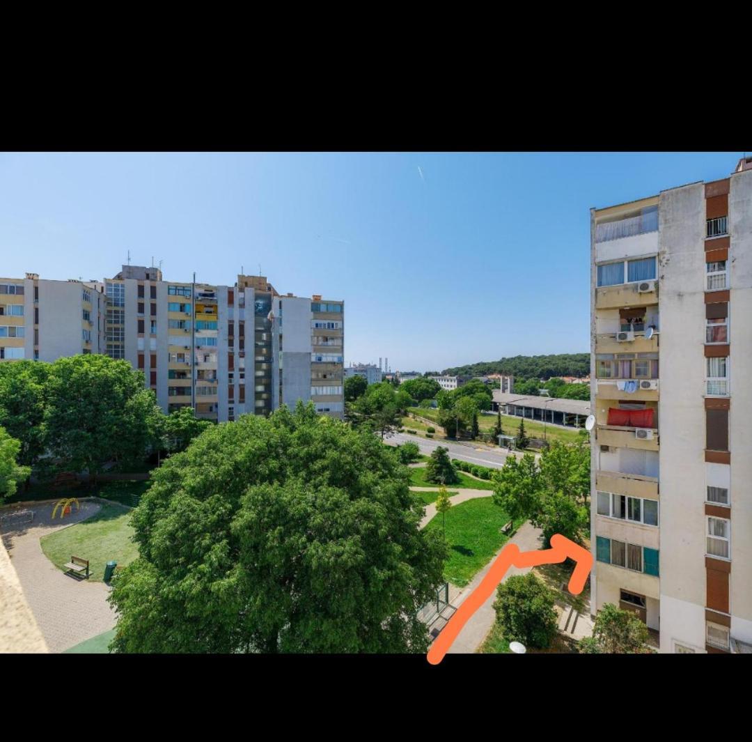 Apartamento Seny Gold Pula Exterior foto